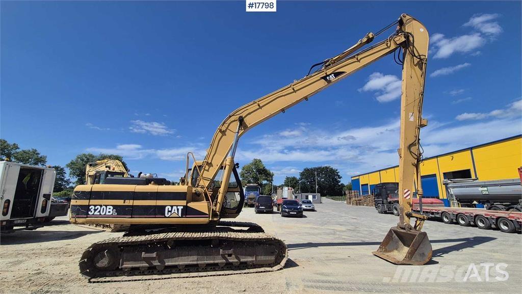 JCB JS 220 LONG Crawler excavators