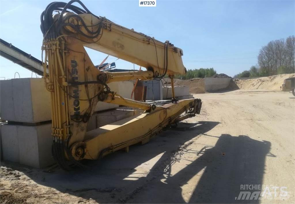 Komatsu PC450 Crawler excavators