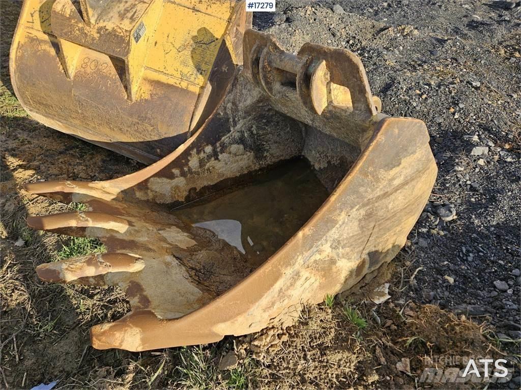 Liebherr R924 Crawler excavators
