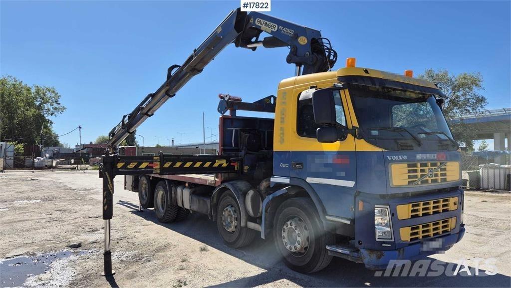 Volvo FM12 Truck mounted cranes