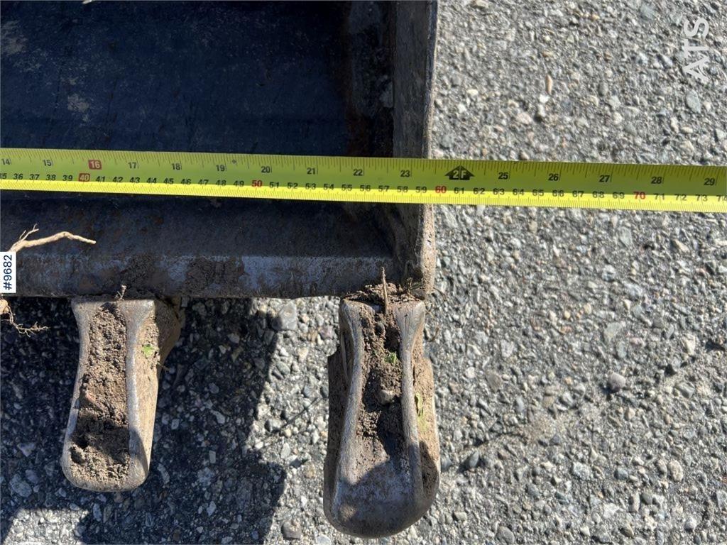 Hydrema 908 Backhoe