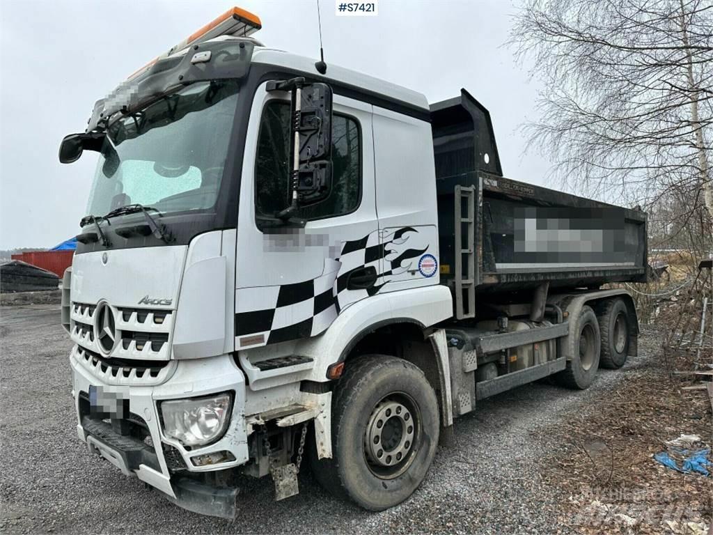 Mercedes-Benz Arocs Tipper trucks