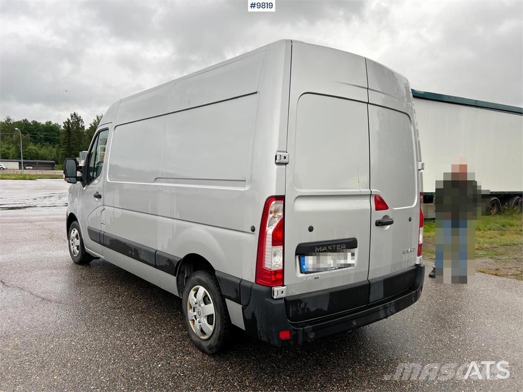 Renault Master Box trucks