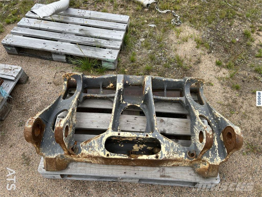 Volvo bracket Other components