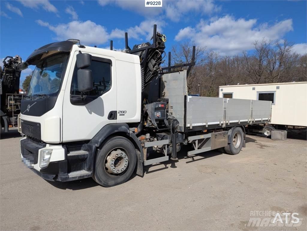 Volvo FL280 Truck mounted cranes