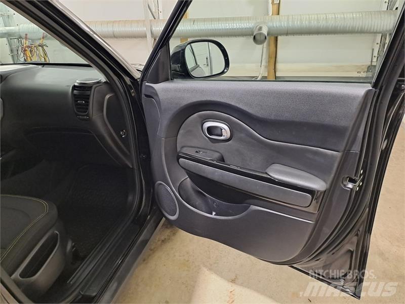 Kia Soul Cars