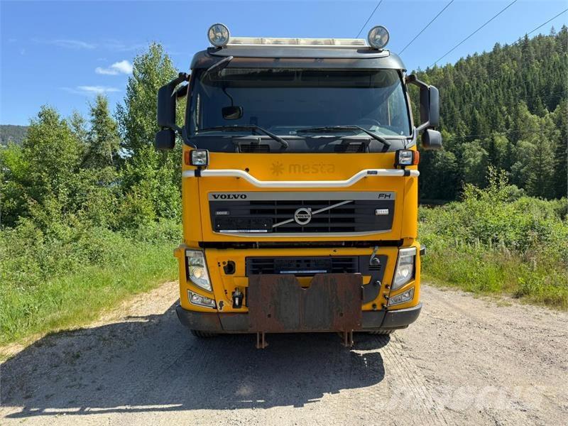 Volvo FH Hook lift trucks