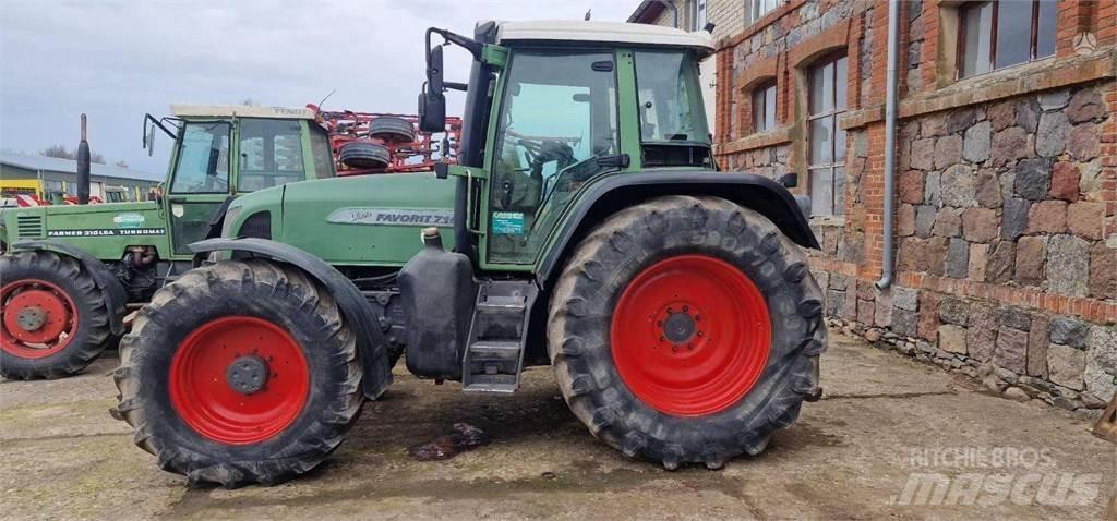Fendt 716 Farm machinery