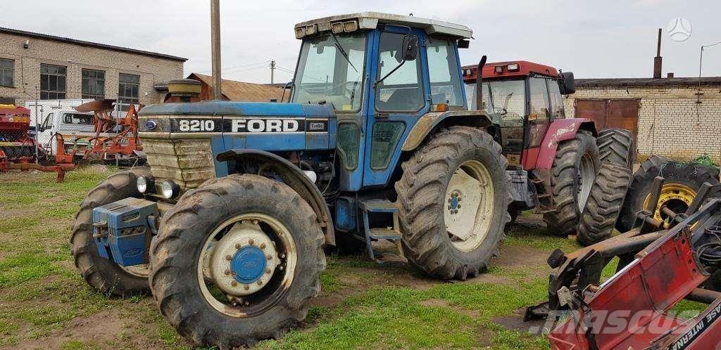 Ford 8210 Farm machinery