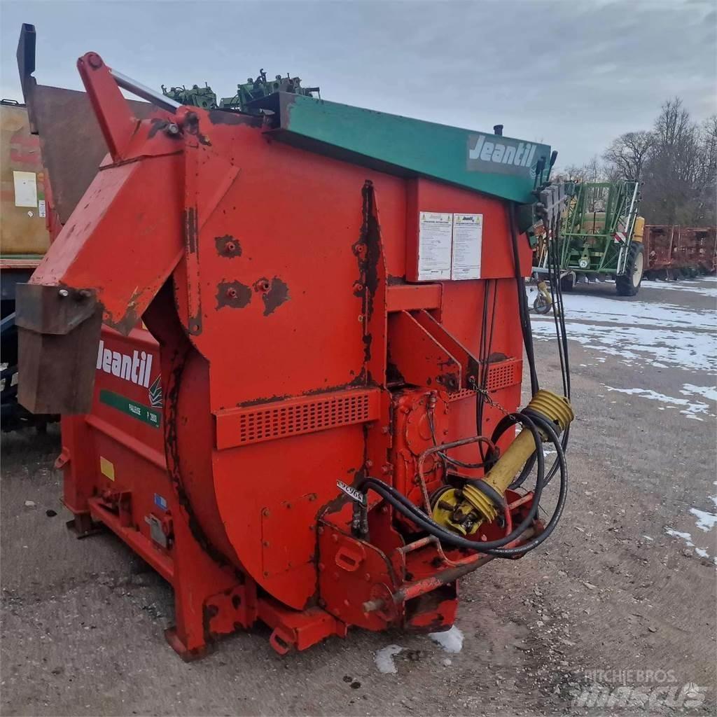 Jeantil P2800F Farm machinery