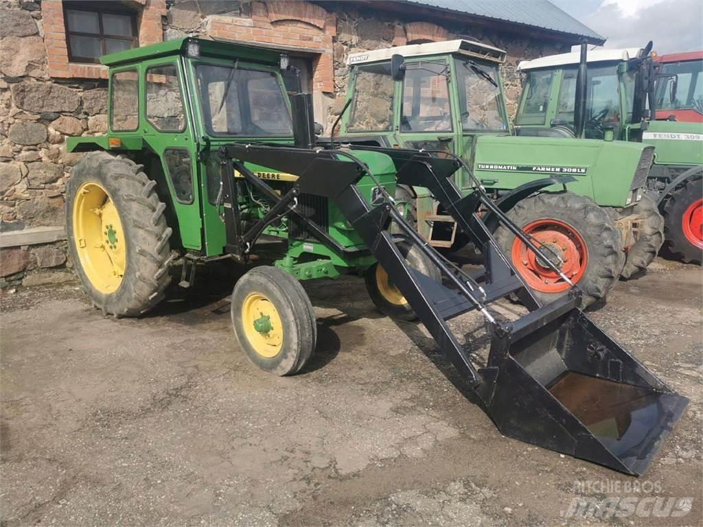 John Deere 2030 Tractors