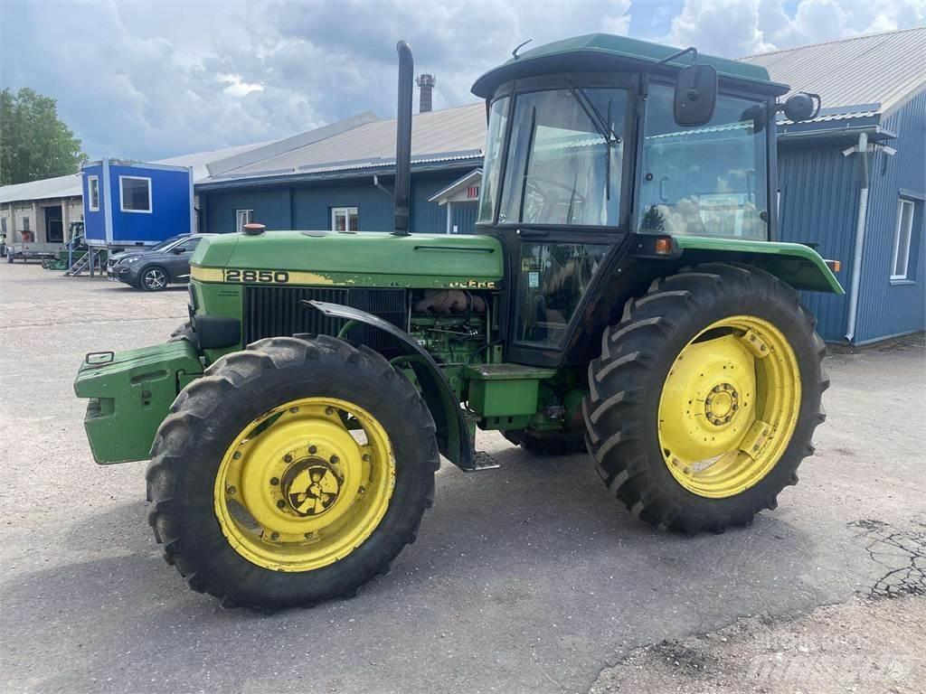 John Deere 2850AS Tractors