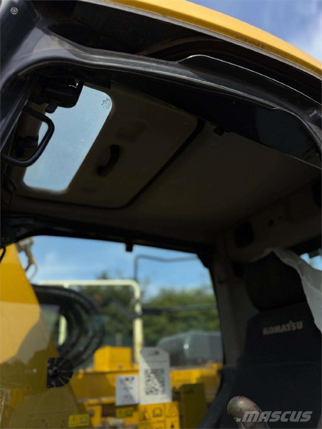 Komatsu PC138US Crawler excavators