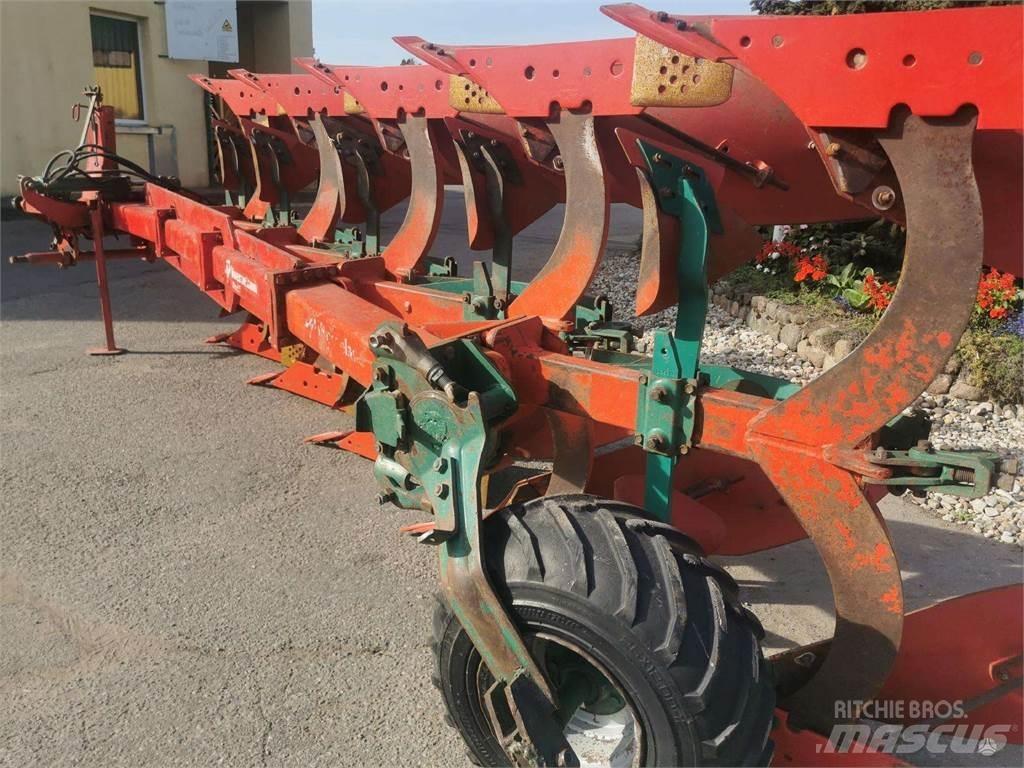 Kverneland F160 Ploughs