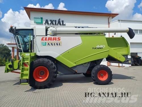 CLAAS Tucano 440 Combine harvesters