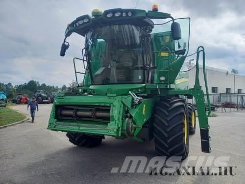 John Deere T660 Combine harvesters