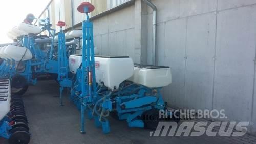 Monosem NG Plus 6 Sowing machines