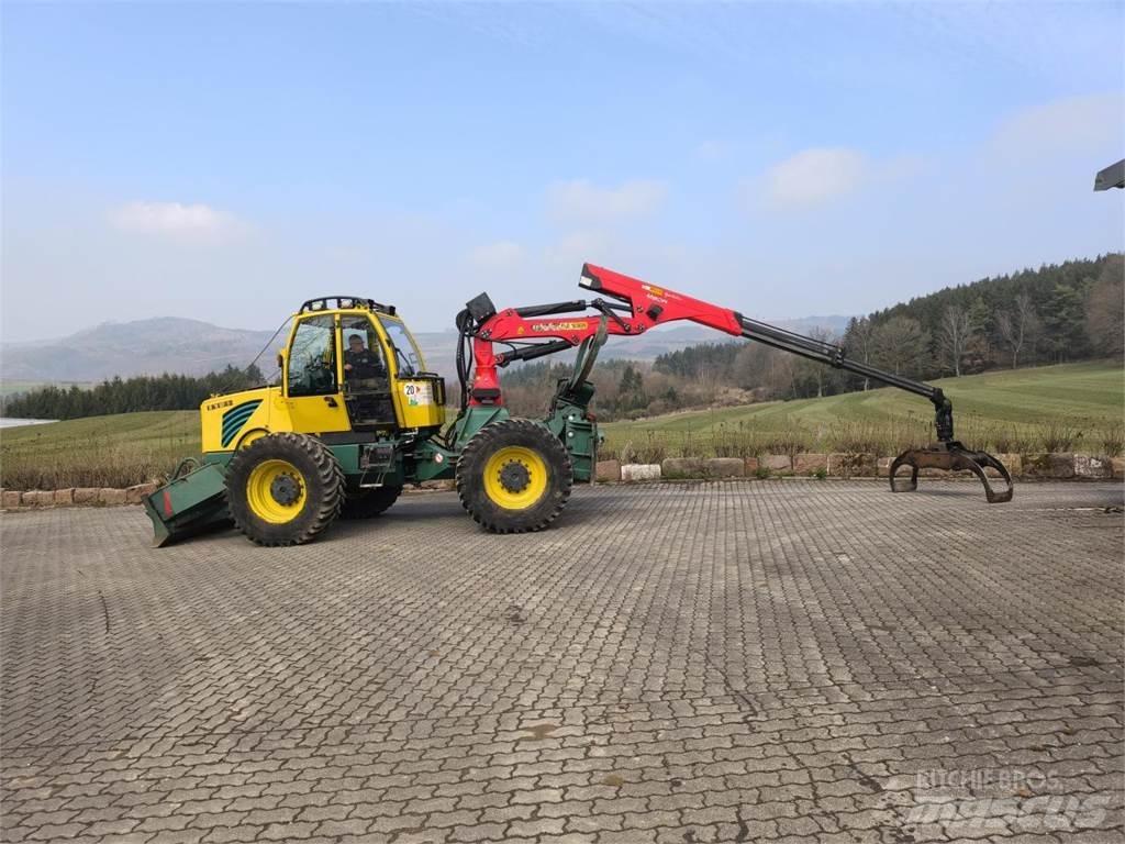  LKT82 Farm machinery