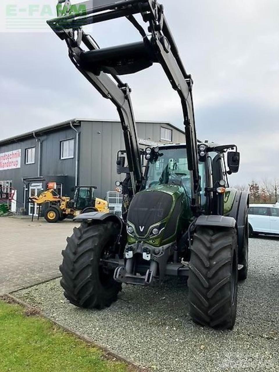 Valtra n155ea Tractors