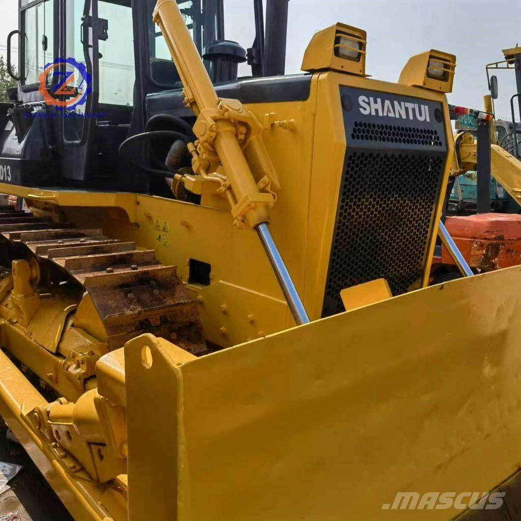 Shantui SD 13 Crawler dozers