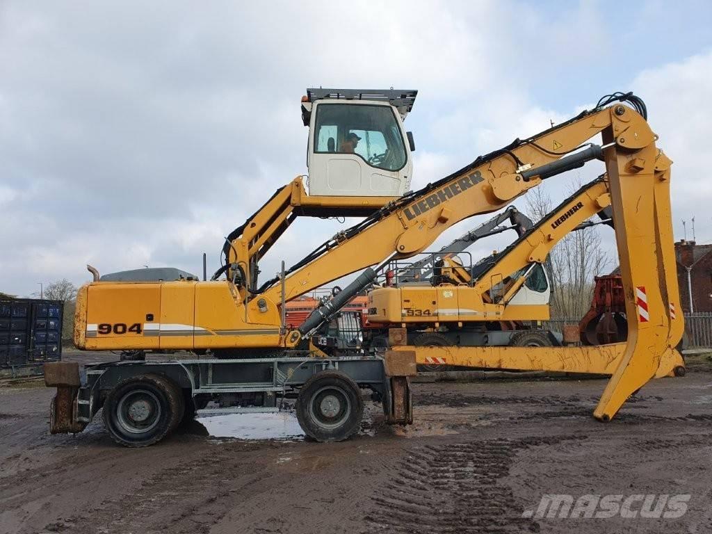 Liebherr A 904 C Waste / industry handlers