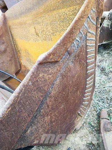 Ammann CAT320B-LN Buckets