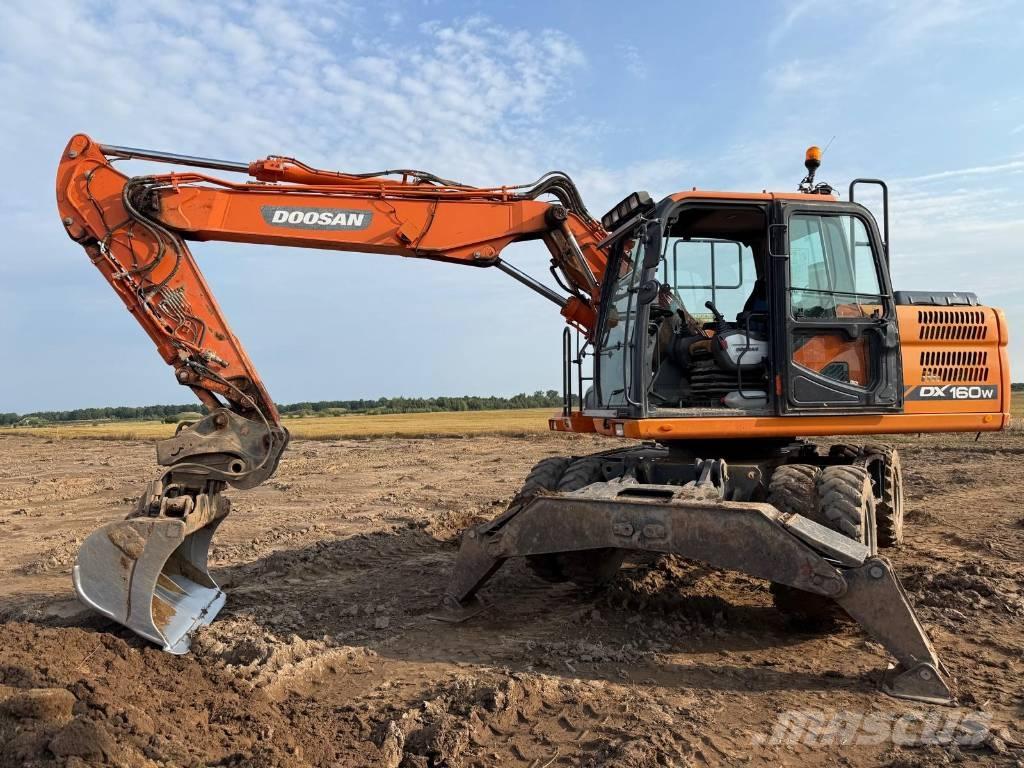 Doosan DX 160 W-3 Wheeled excavators