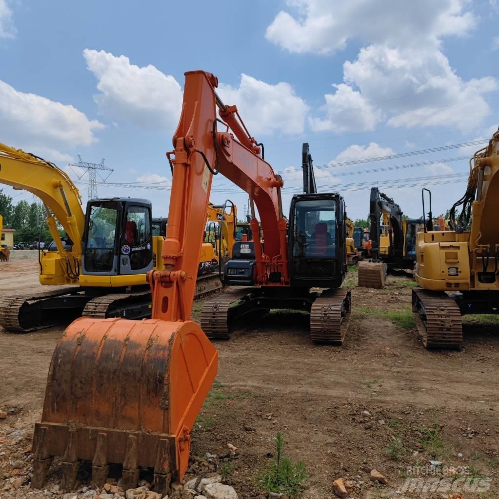 Hitachi ZX 120 Crawler excavators