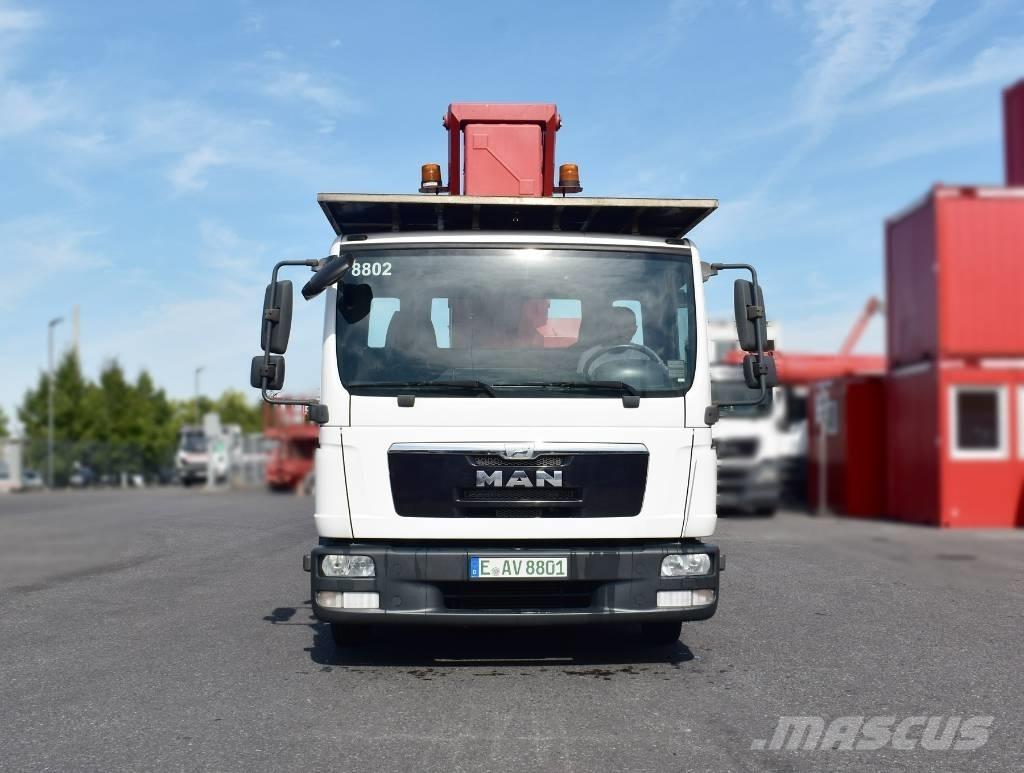 Ruthmann T 330 Truck mounted platforms