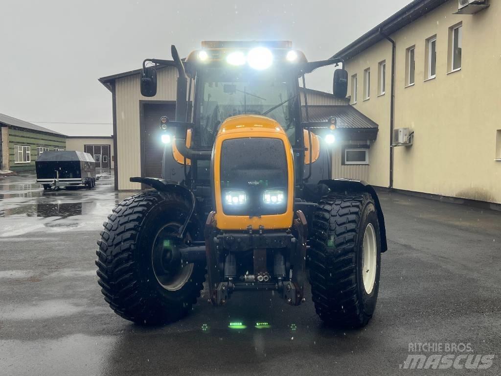 Valtra M 150-4 Tractors