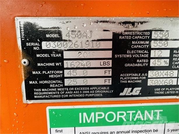JLG 450 A Articulated boom lifts