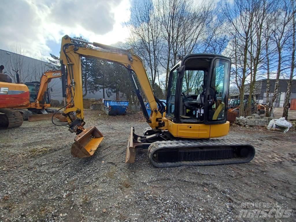 CAT 305 Mini excavators < 7t (Mini diggers)