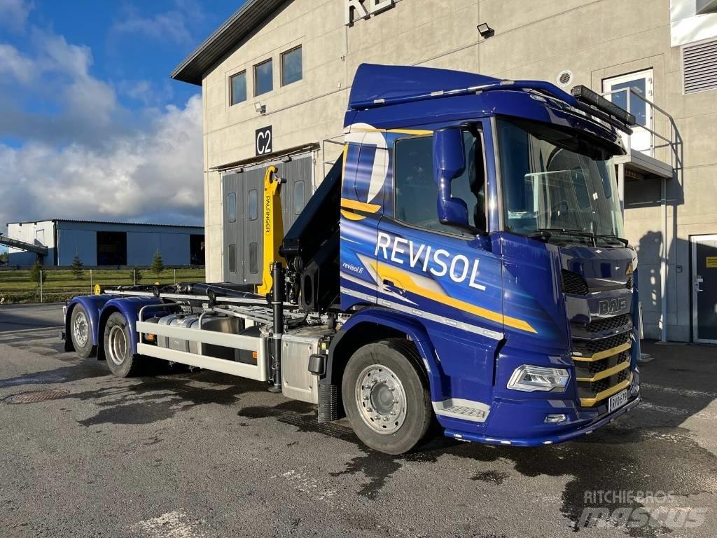 DAF XD 450 FAN Truck mounted cranes