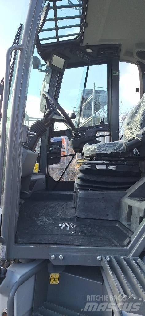 Kramer 8155 Stufe V Wheel loaders