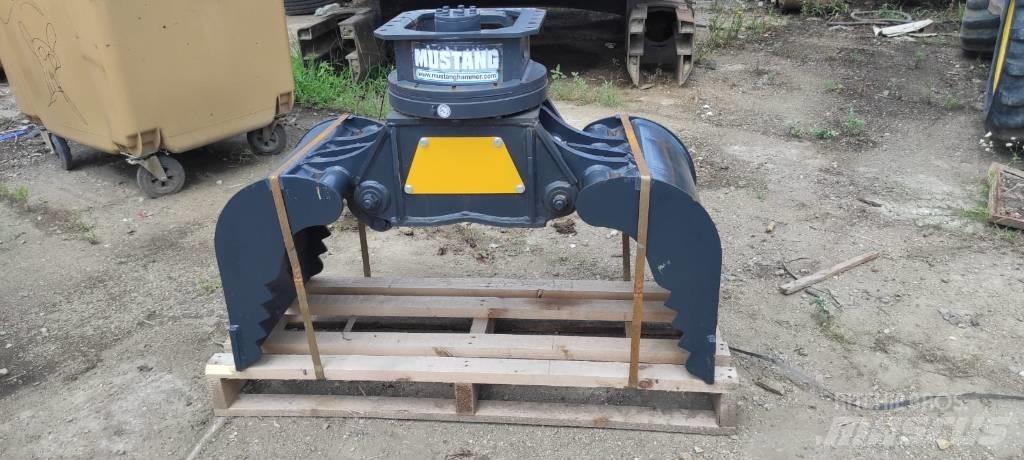 Mustang GRP 250 Grapples