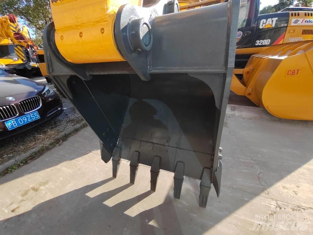 Hyundai 220LC-9S Crawler excavators