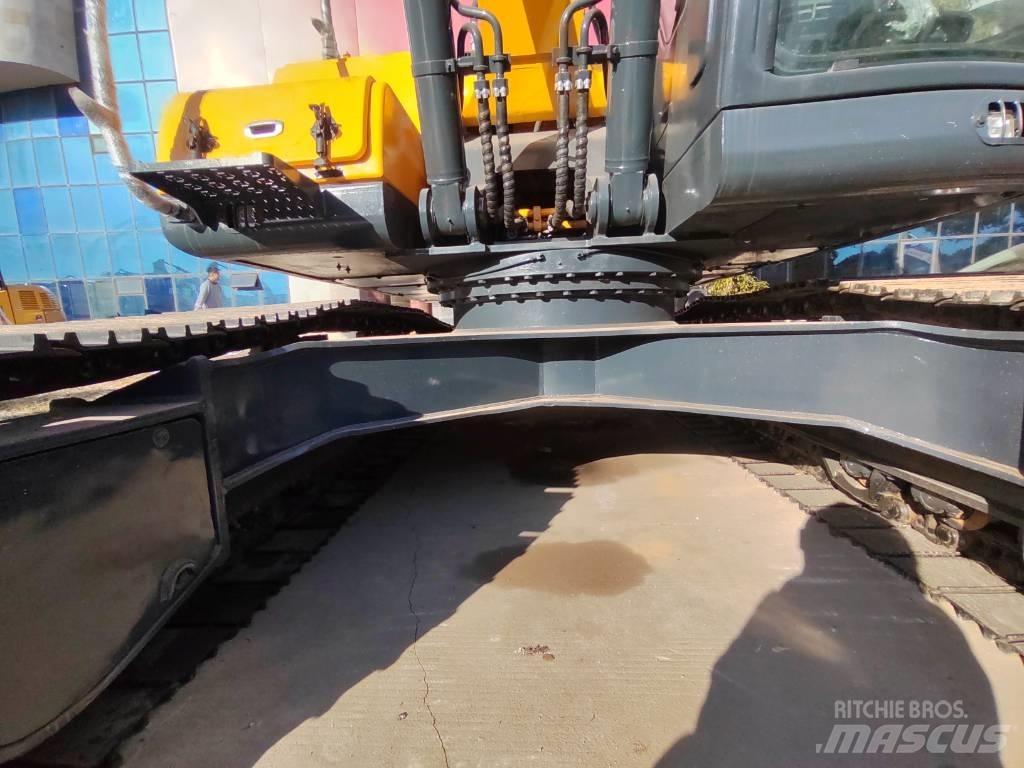 Hyundai 220LC-9S Crawler excavators