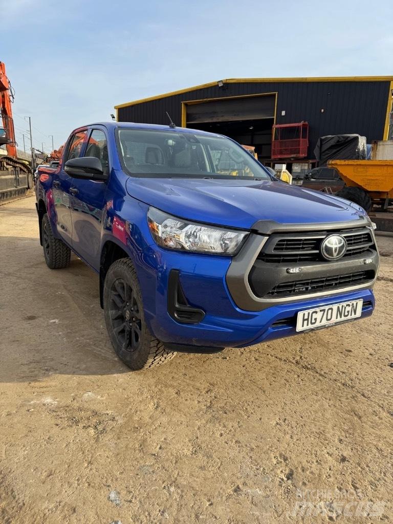 Toyota Hilux Active Pick up/Dropside