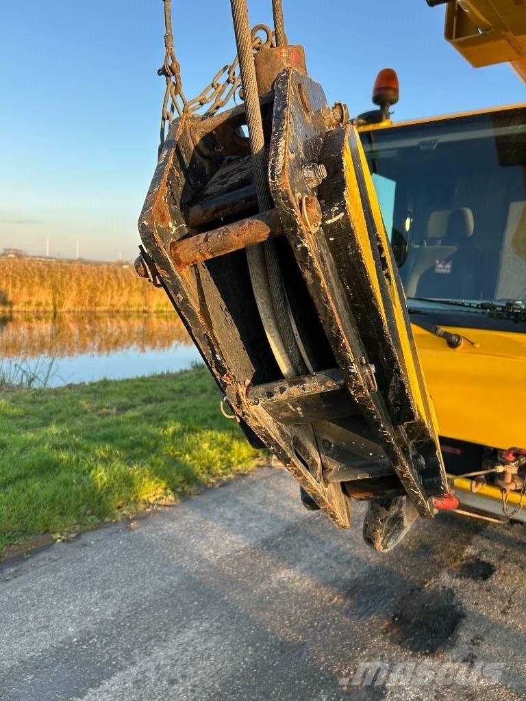 Terex Demag AC 50-1 All terrain cranes