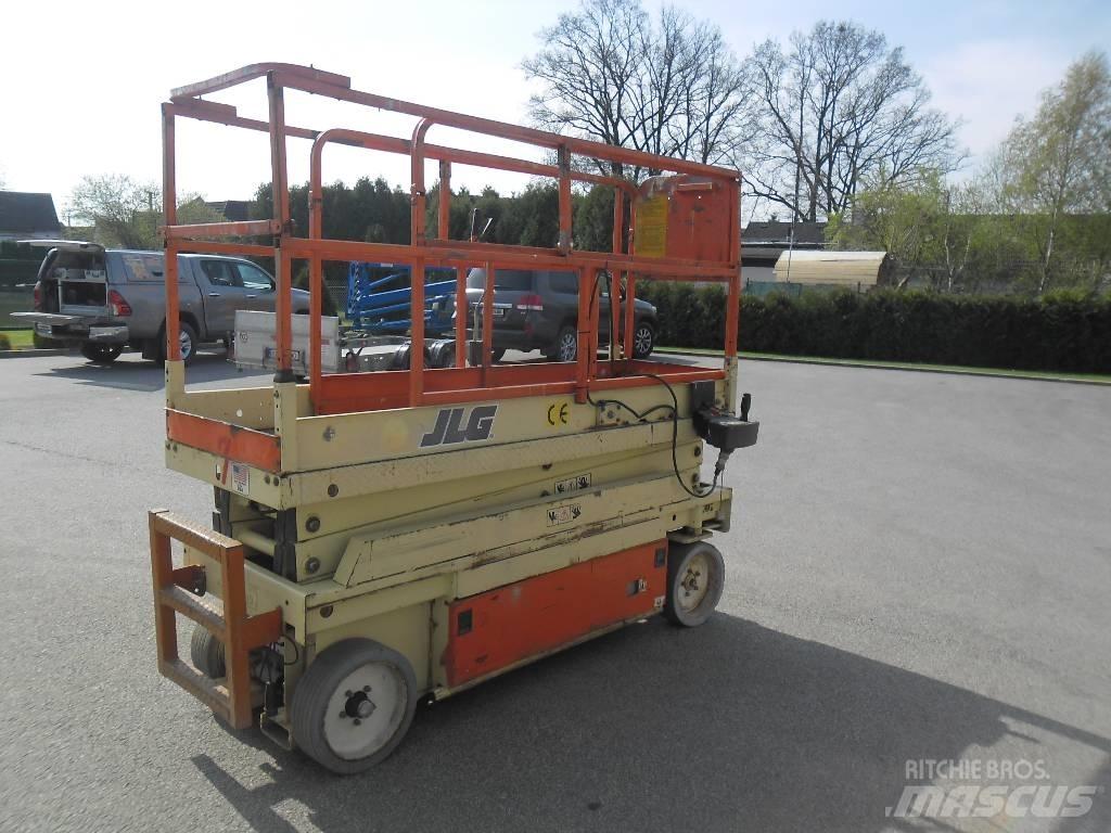 JLG 2033 E Scissor lifts