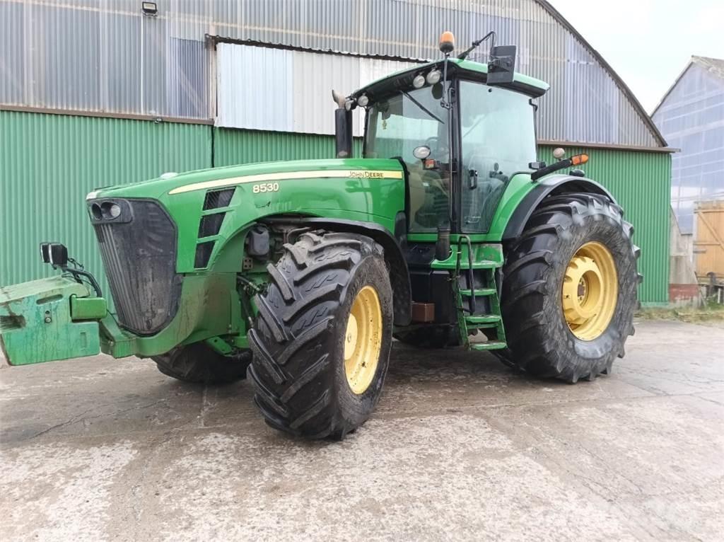 John Deere 8530 Tractors