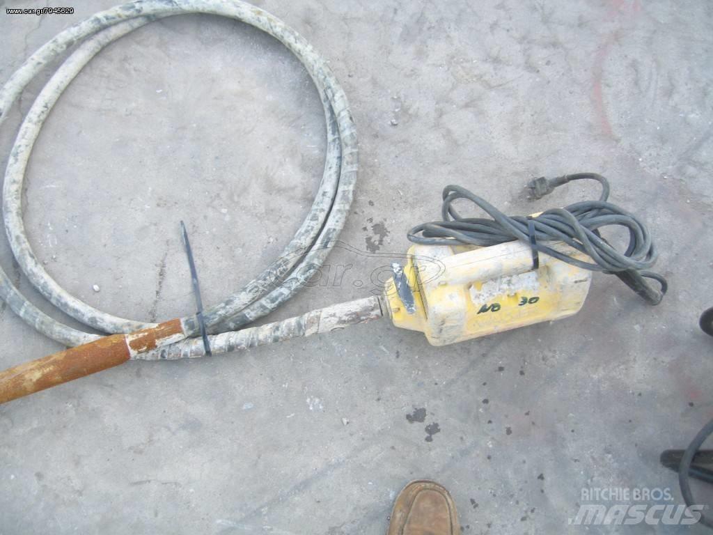 Wacker 220 Other