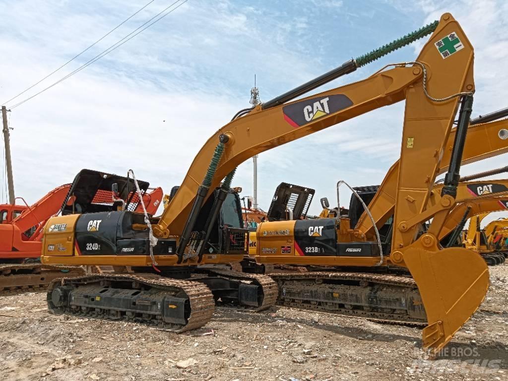 CAT 324D2 Mini excavators  7t - 12t