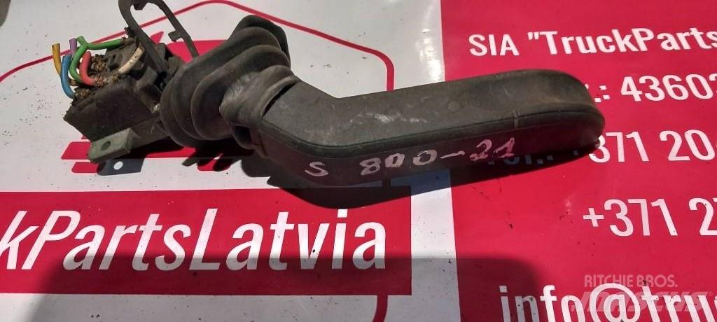 Scania R 420.  1372985 Cabins and interior