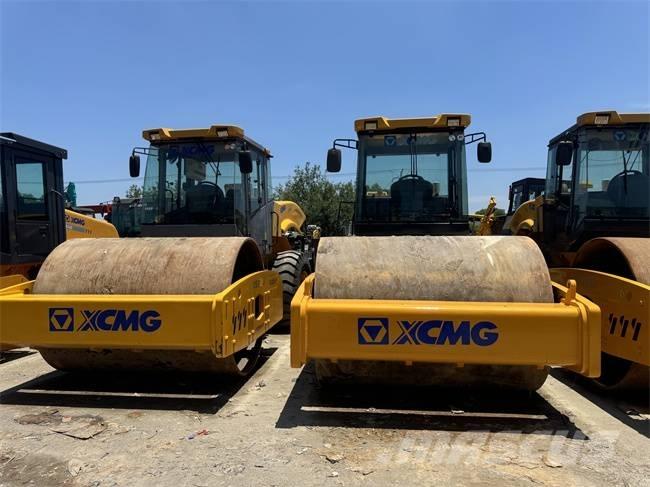 XCMG XS 223 J Single drum rollers