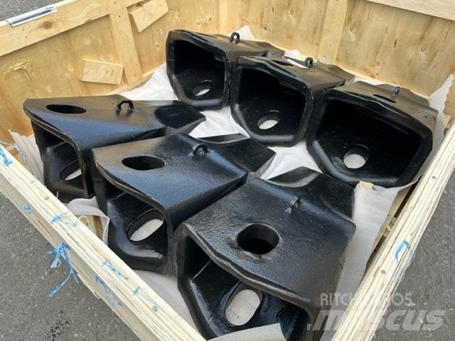 Hitachi EX 2500-5 Backhoes