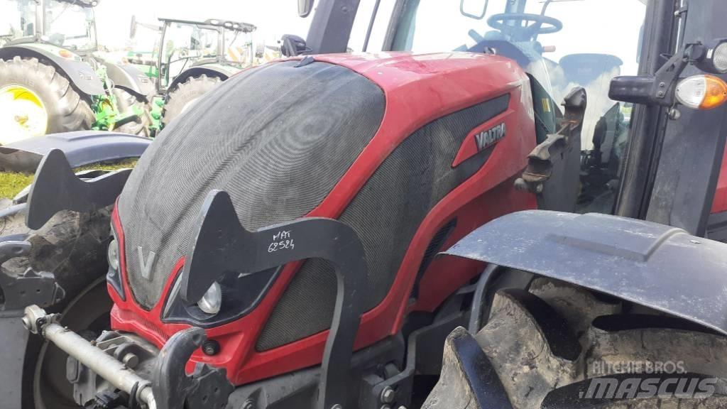 Valtra N 154 Tractors