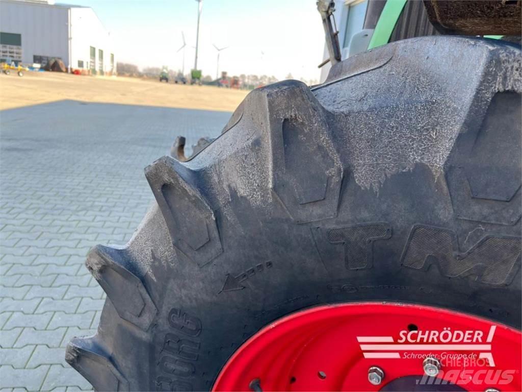 Fendt 415 VARIO Tractors