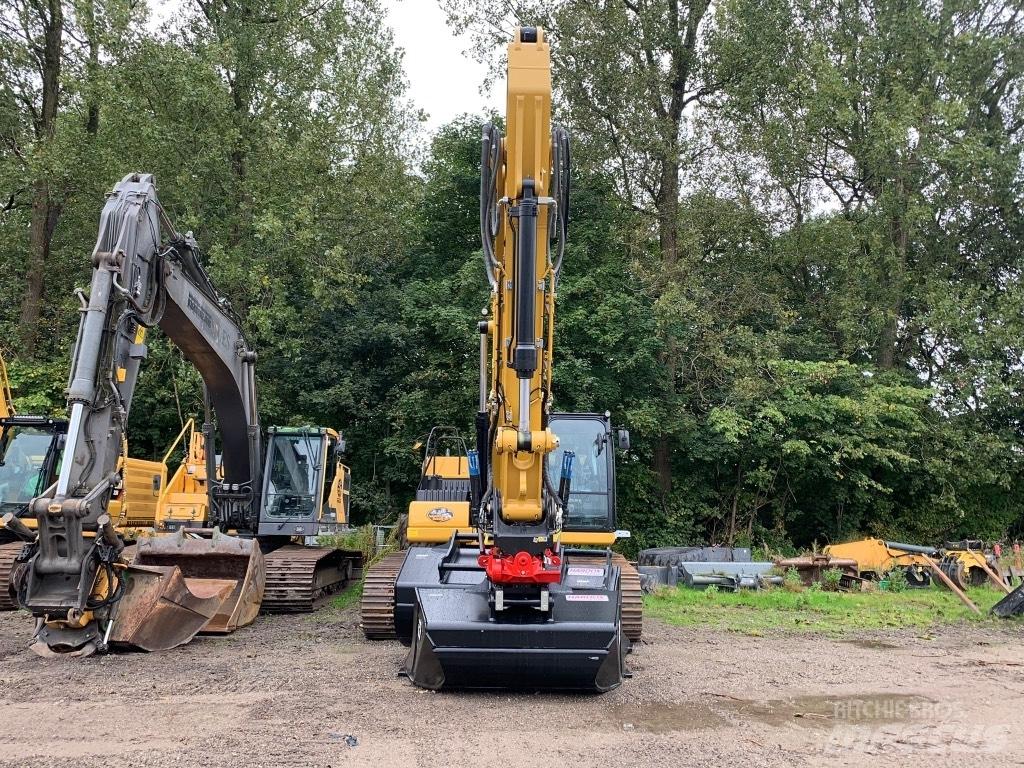 CAT 330 Crawler excavators