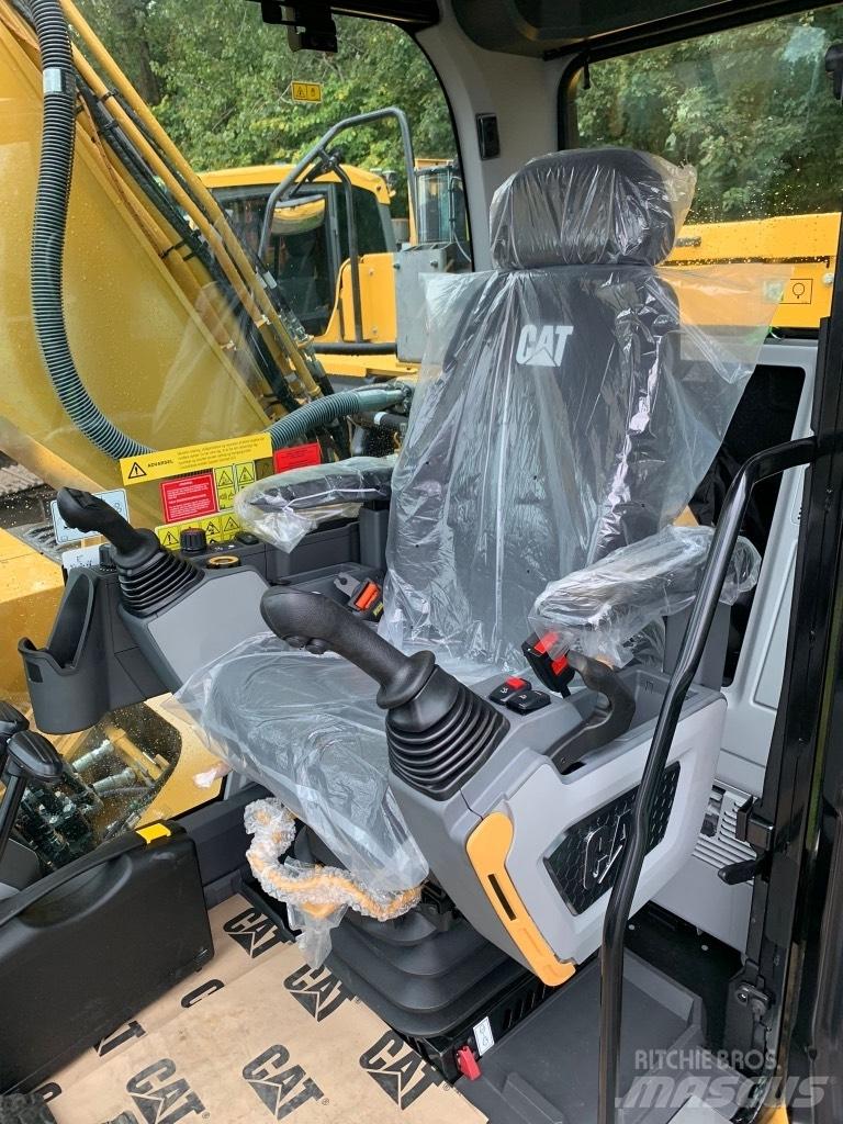CAT 330 Crawler excavators